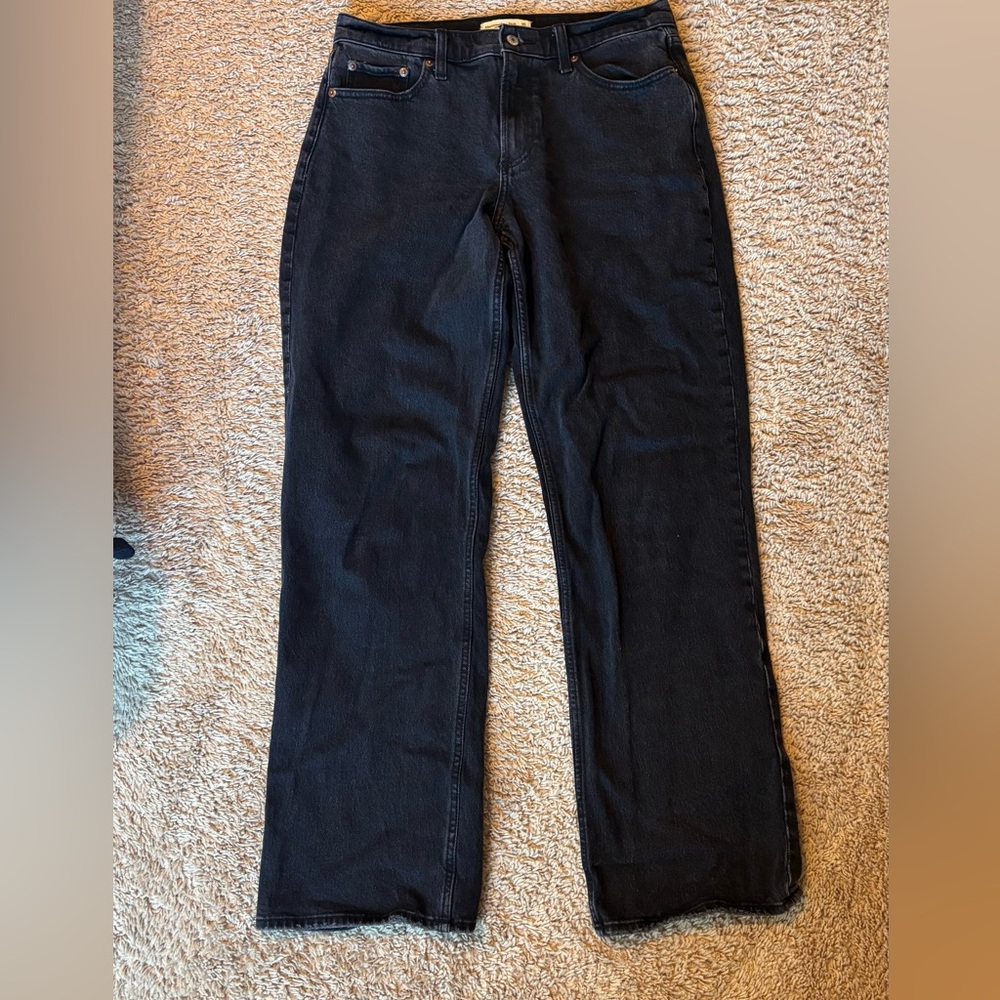 Abercrombie & Fitch Women's Black Straight Leg Jeans
